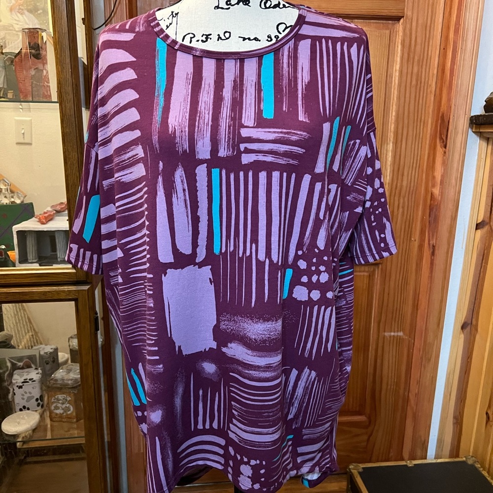 LuLaRoe Small Irma Top
